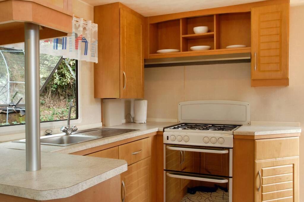 Violet Mays Retreat Starcross Екстер'єр фото
